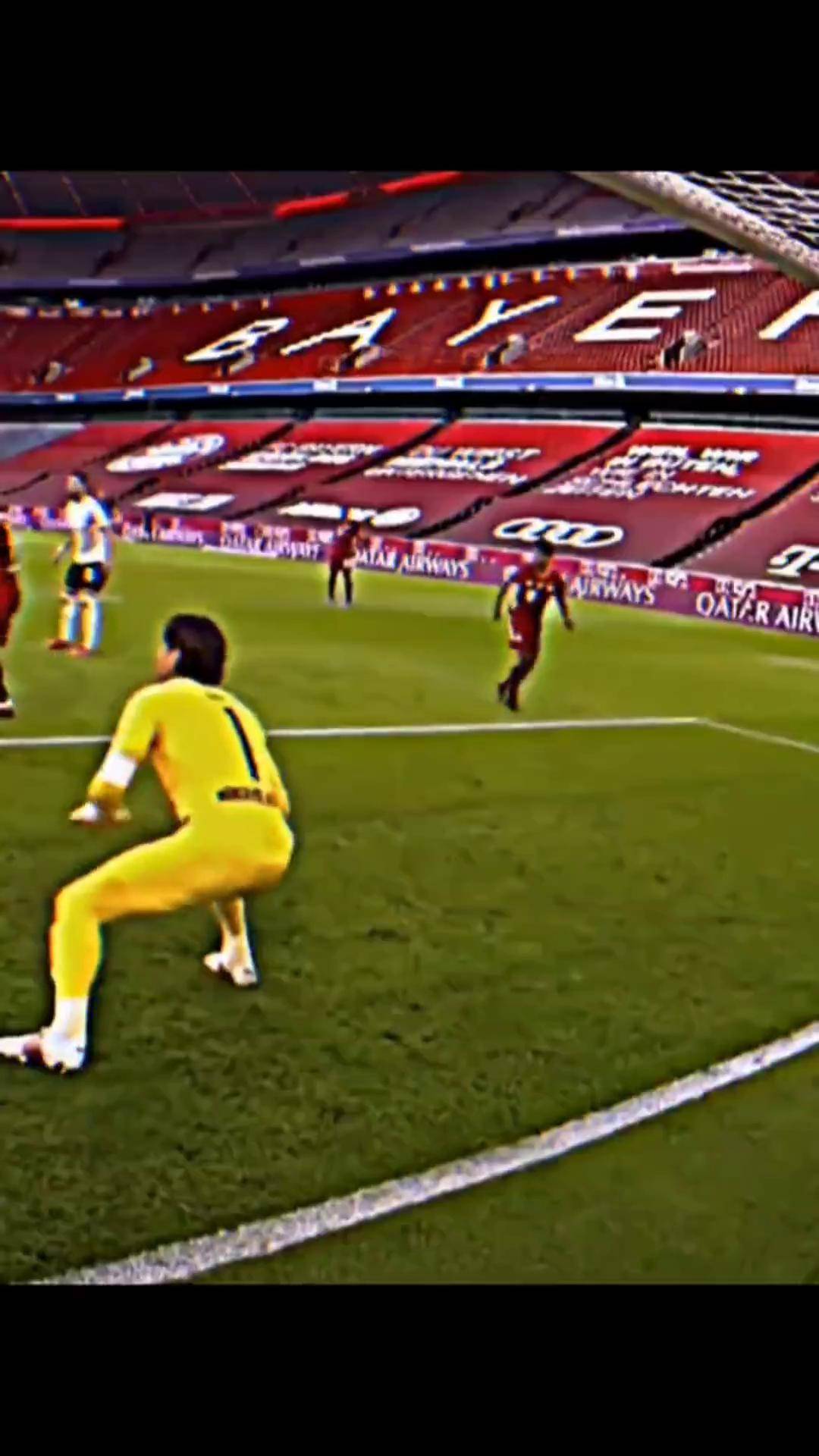 包含皇马球星射门怪异，遭对手门将神勇扑出的词条